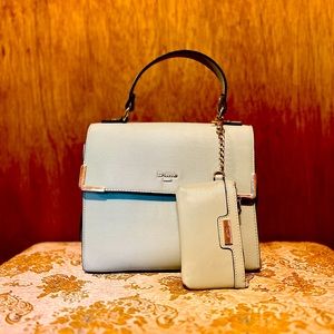 Gorgeous Mint Green Dune Crossbody Purse with Coin Bag